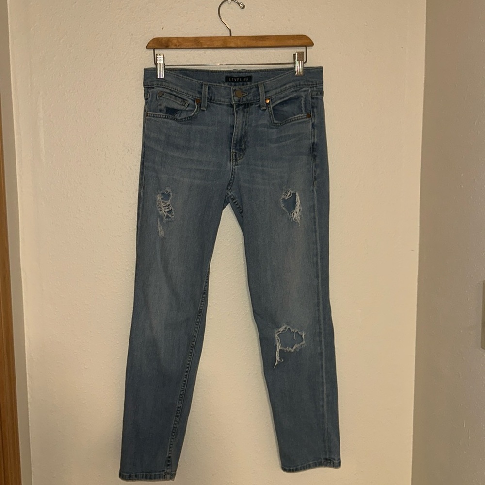 Distressed level 99 boyfriend jeans